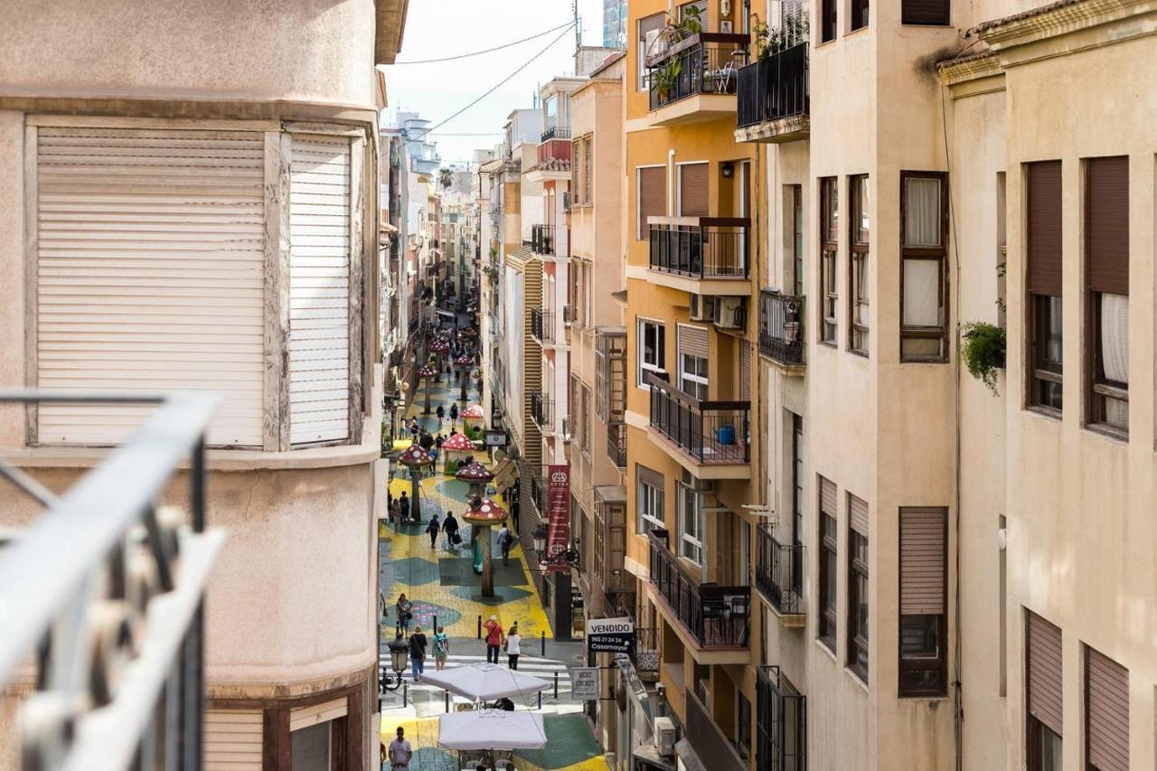 Family And Friends -Alicante Center エクステリア 写真